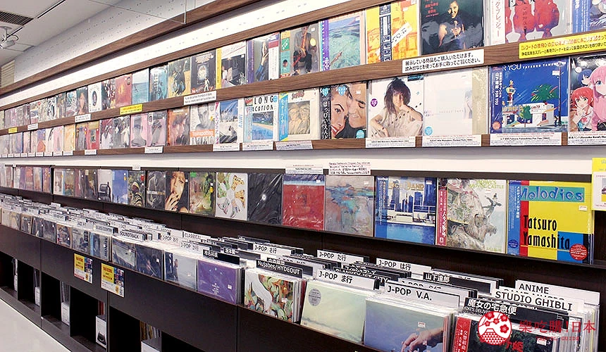 Tower Records店內展示|唱片收藏與京都限定T恤